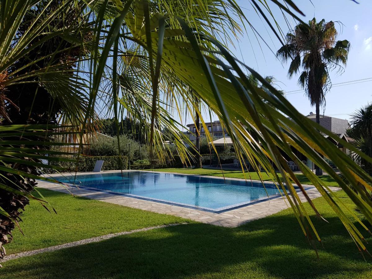 Asteraki Aparthotel Gouvia Exterior photo