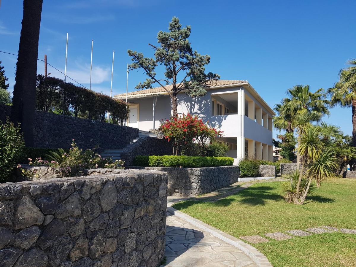 Asteraki Aparthotel Gouvia Exterior photo